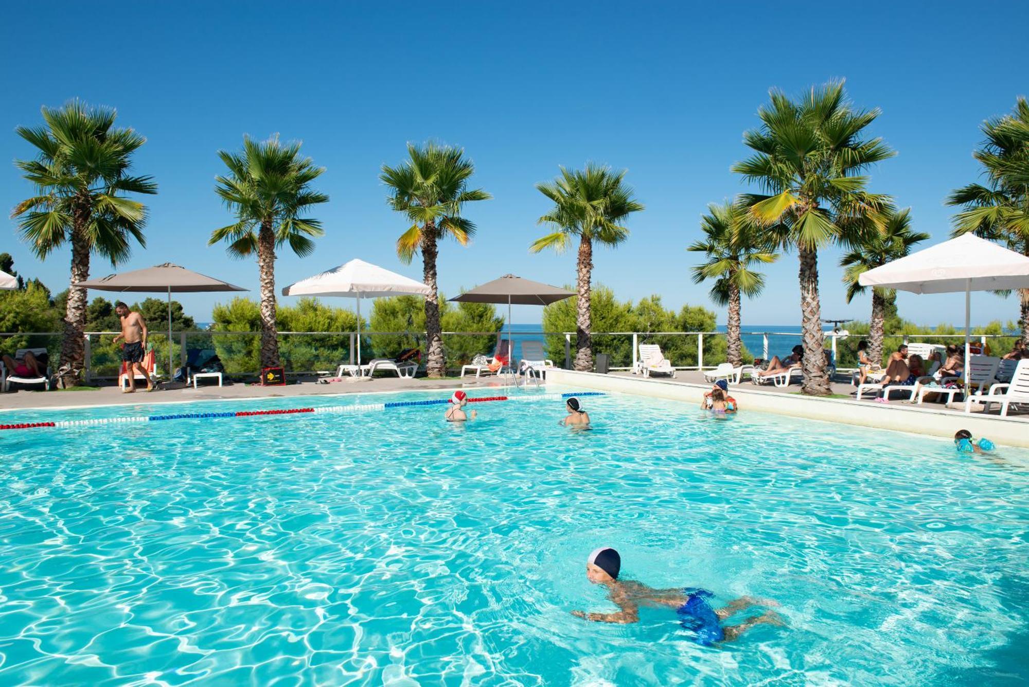 Centro Vacanze Mirage Torre di Palme Экстерьер фото
